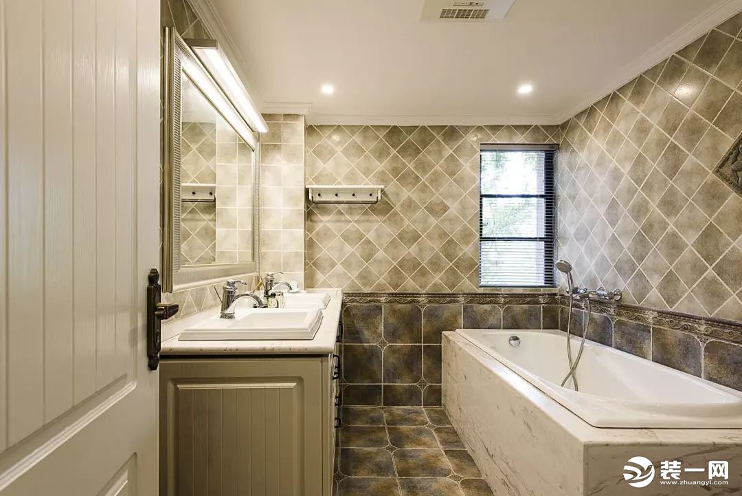 180平米美式风格四居室浴室卫生间装修效果图