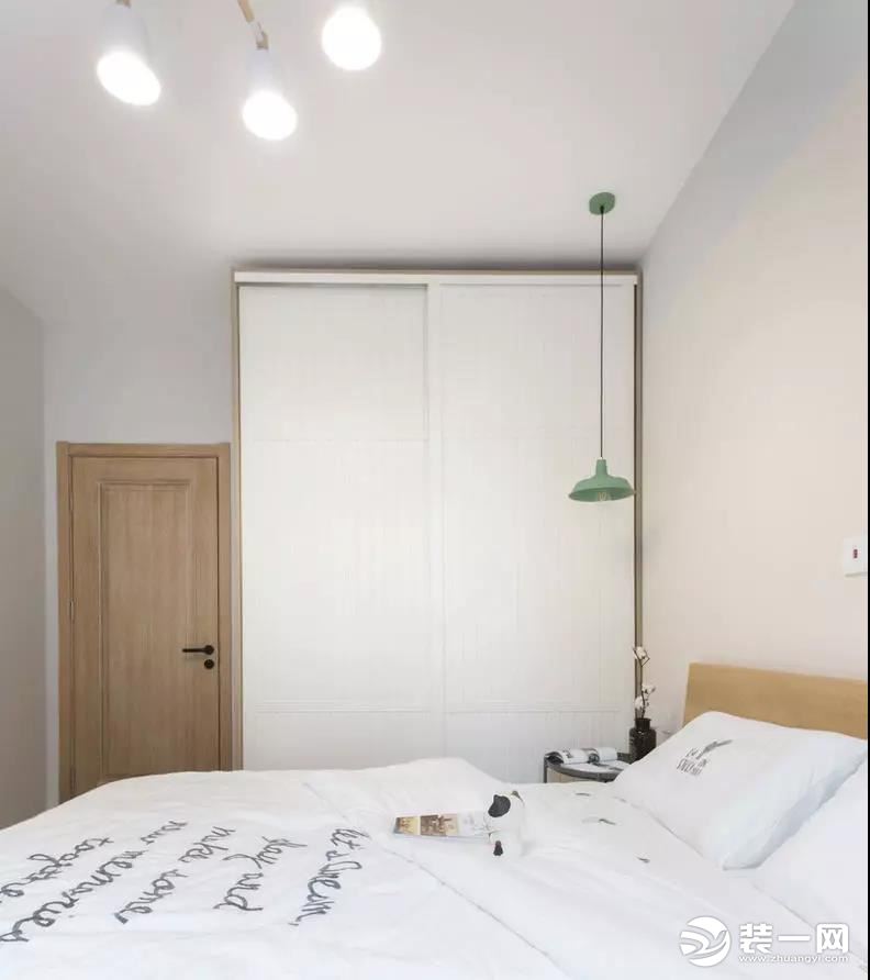 惠州景欣装饰88㎡两居室小户型，治愈系+简约原木卧室效果图