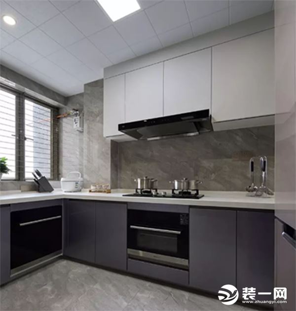 惠州景欣100㎡现代轻奢，蓝白配的优雅厨房效果图