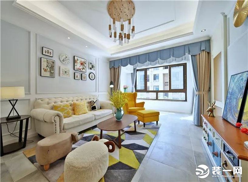惠州景欣装饰120平暖色系的地中海新家客厅效果图