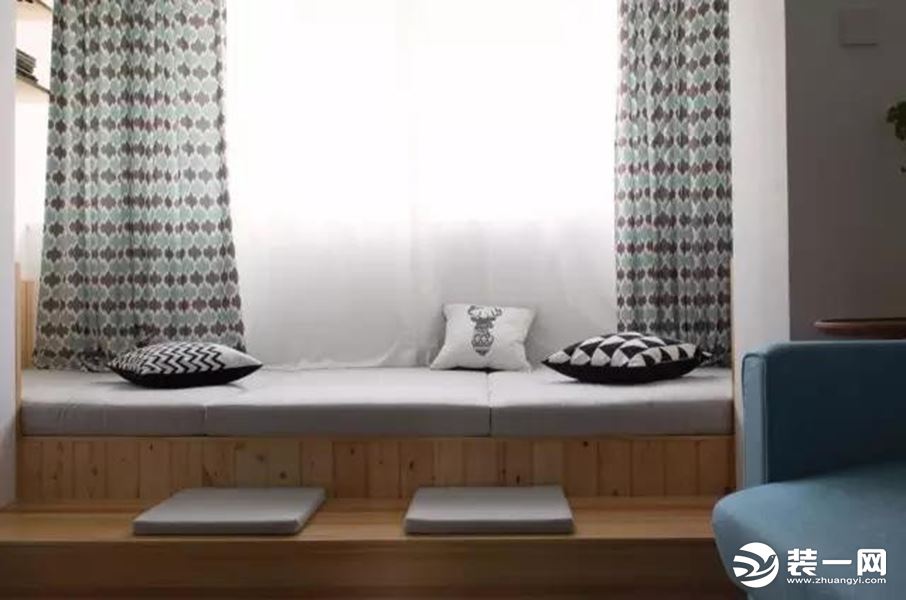 惠州景欣70㎡现代自然原木风，温暖舒适的家阳台效果图