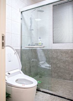 惠州景欣装饰白鹭复式，浪漫简美式138平米浴室效果图