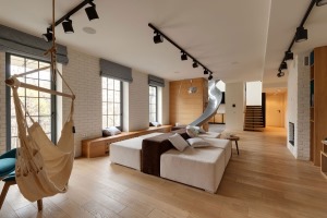 惠州景欣装饰带滑梯的212平米复式公寓设计客厅效果图