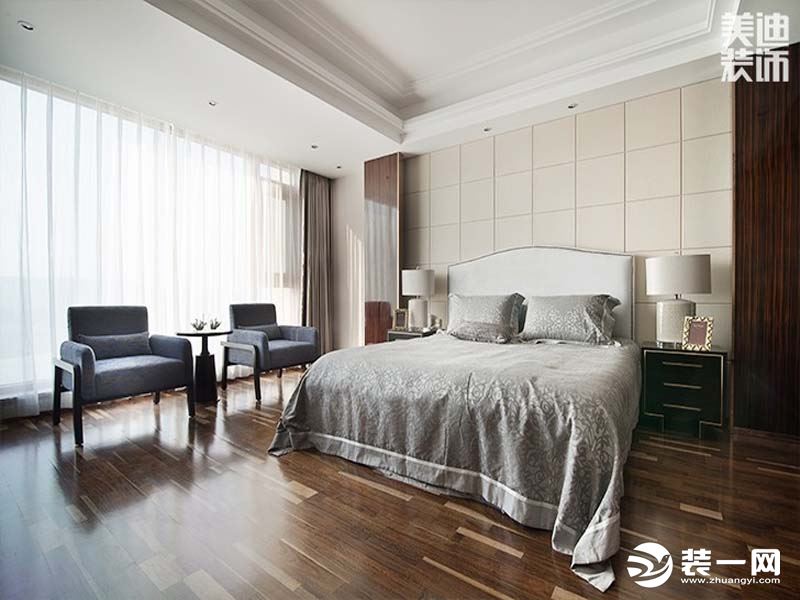 江山壹号232平米港式轻奢风装修案例实拍图--卧室