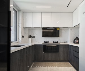 星河明苑130方现代风格 餐厨空间设计