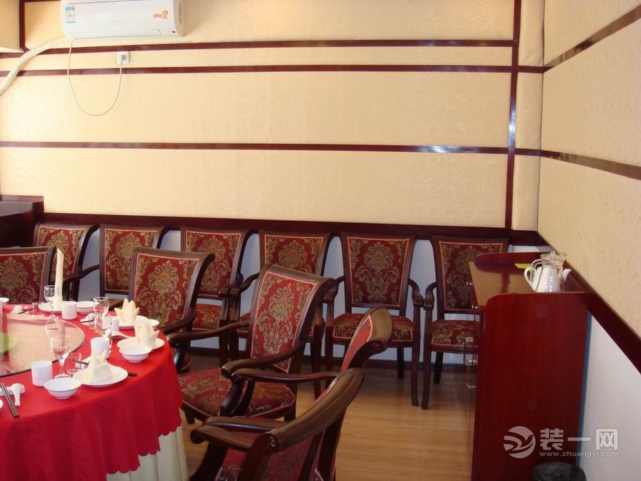 中式餐厅装修实景图