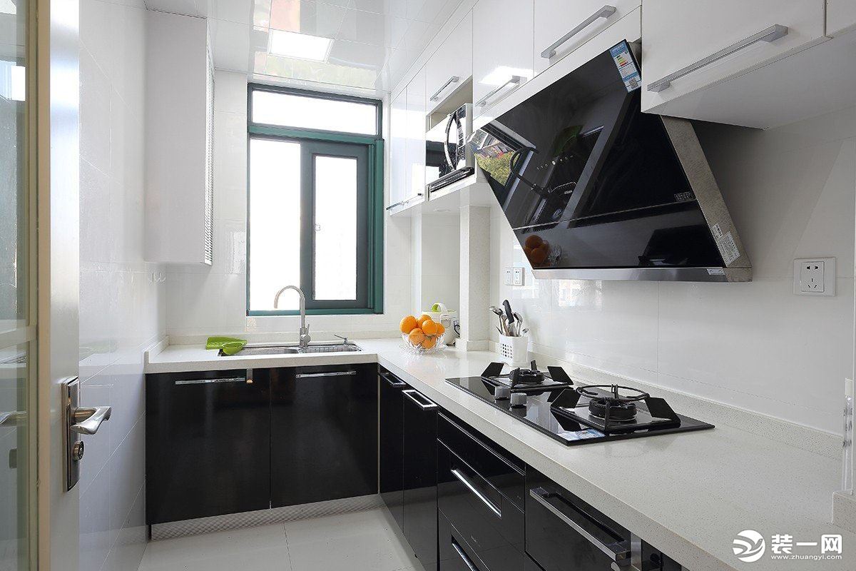 【维享家装饰】87平三居室 不一样的现代定制家——厨房