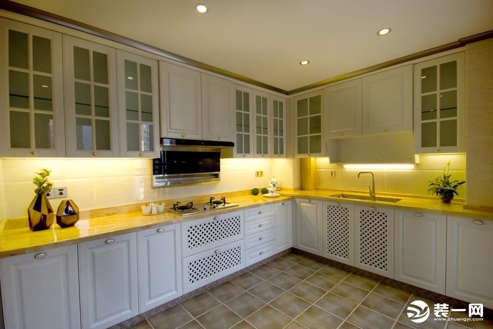 115平米三居室美式风格厨房
