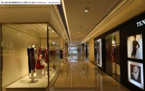 重慶解放碑奢侈品專賣店室內裝飾工程
