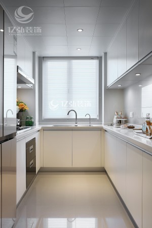 襄陽億弘裝飾-綠地中央廣場165平現代簡約裝修案例廚房