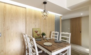 【品创装饰】全木质设计的原木风格家居，84平三居室空间，整体还是自然美满的很漂亮。