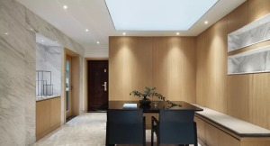 屋内采用大面积木饰面，除了考虑到颜色的搭配外，更使空间简单而美观。