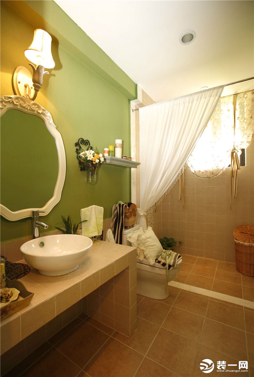 信义御城88平三居室美式风格效果图--卫浴