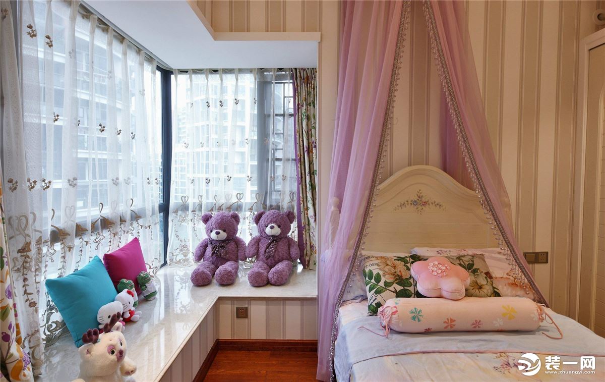 怡龙枫景园88平三居室美式装饰效果图卧室