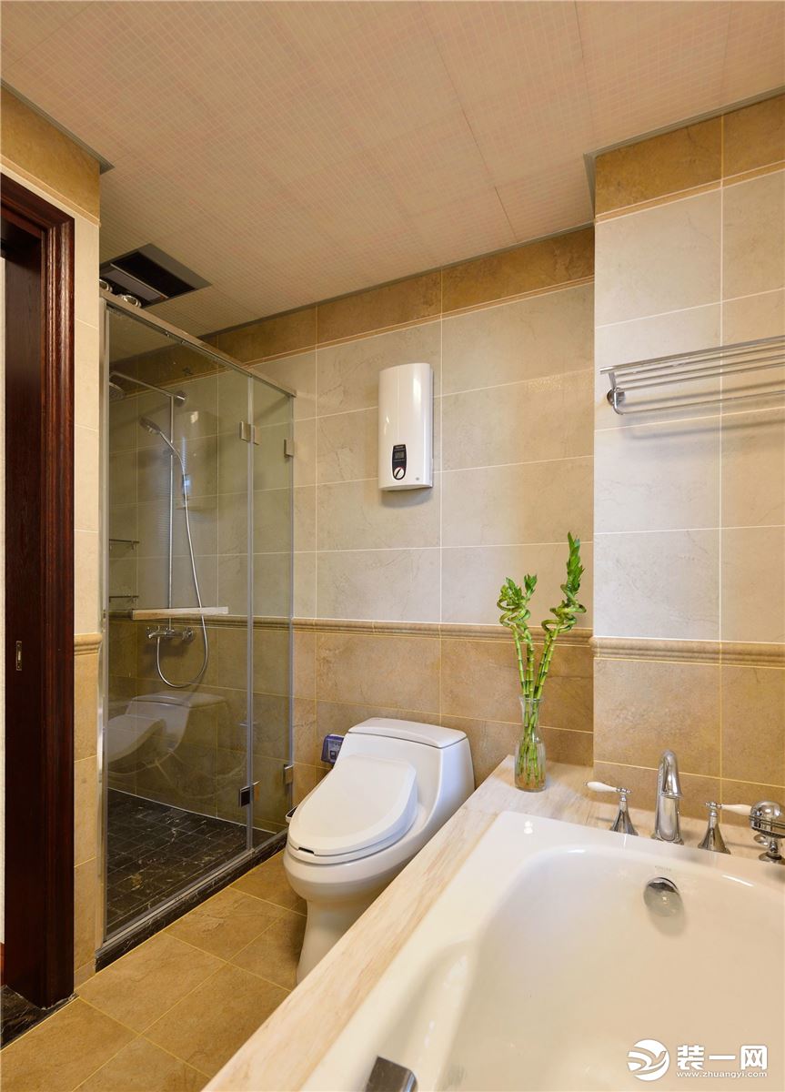 布吉86平三居室美式风格装饰效果图卫浴