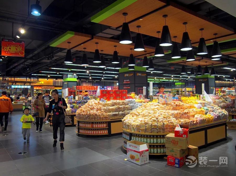 BNH超市-東莞大型商超裝修案例-面包區