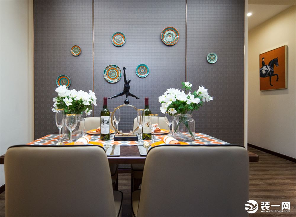 【中海城南一号】四居室中式风格效果图--餐厅
