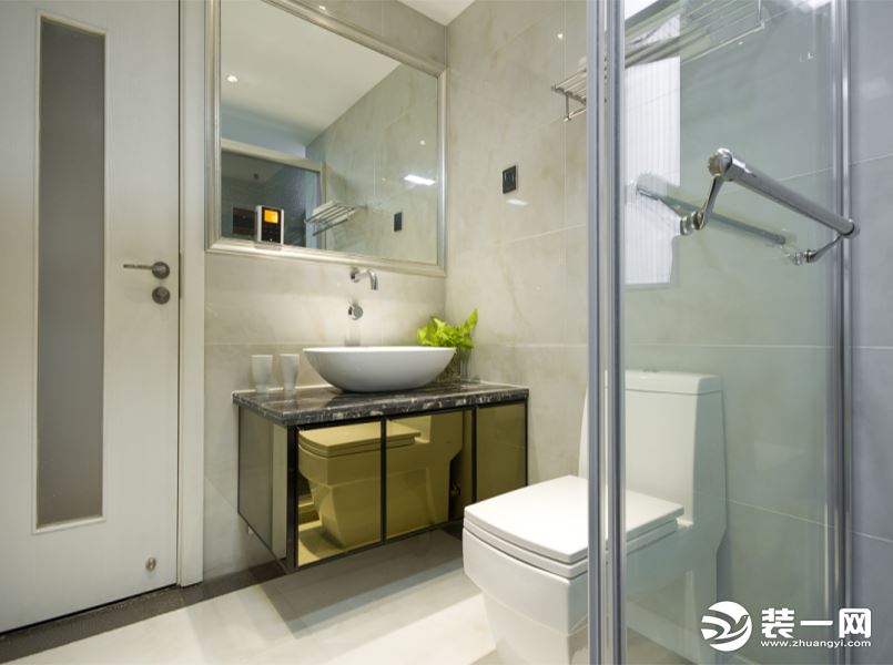 卫生间的整体与各个空间相呼应，整洁又大方。