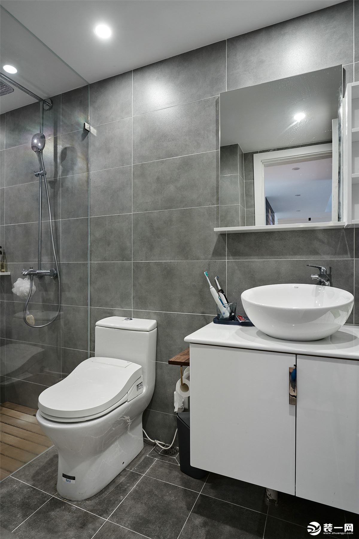 【千思装饰】102㎡北欧风格+卫生间 浴室柜装修效果图