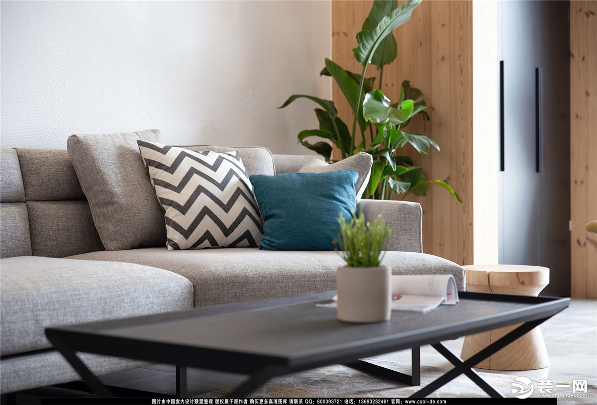 【千思装饰】140㎡现代风格+客厅 沙发装修实景效果图
