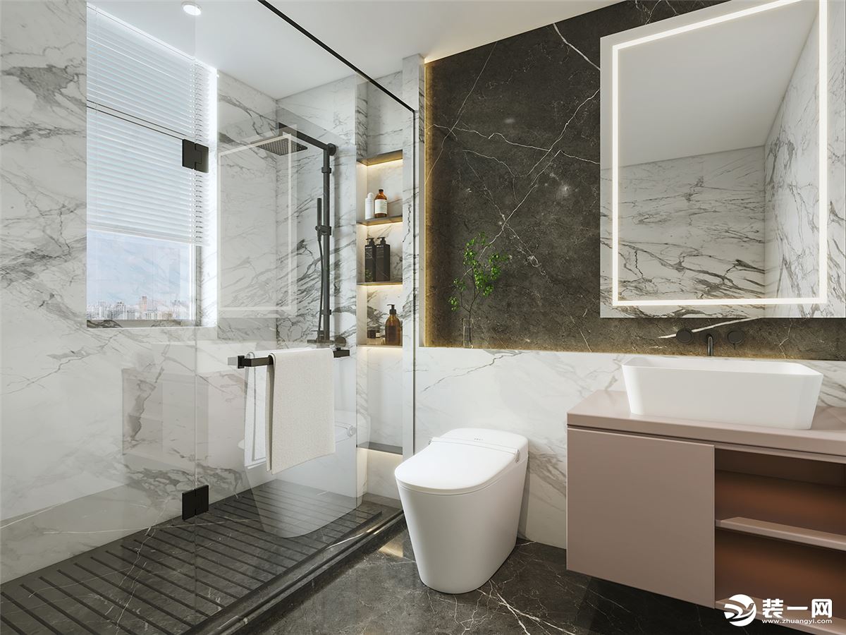 白色大理石纹理瓷砖、卡其色的卫浴柜，还有那会发光的镜子，让整个空间质感与颜值兼具。