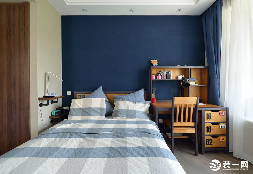 上海尚海郦景三居室140平美式风格卧室装修效果图