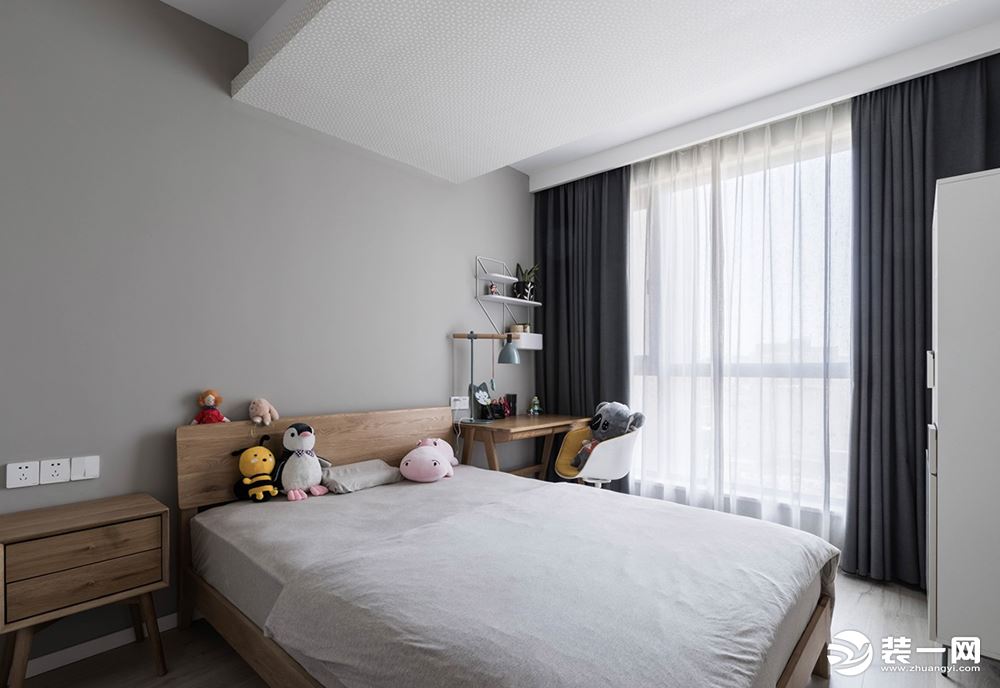 上海尚汇豪庭三居室130平现代风格卧室装修效果图