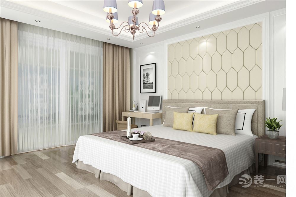 石膏线条加米色硬包的床头背景设计，为简约的卧室增加了几分设计感。