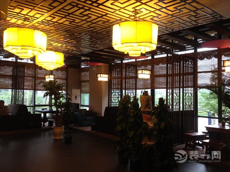 茶楼实景案例，上海茶楼中式风格 餐厅近景一