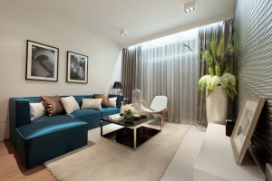 整体以浅色调为主，客厅摆放的蓝色沙发，皮质的工艺使得颜色和视觉上感觉光滑、有质感了不少，加上地毯的铺