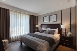 淡雅温馨的卧室空间可以满足睡眠需求，小清新风格的床褥搭配更是提升室内舒适度。