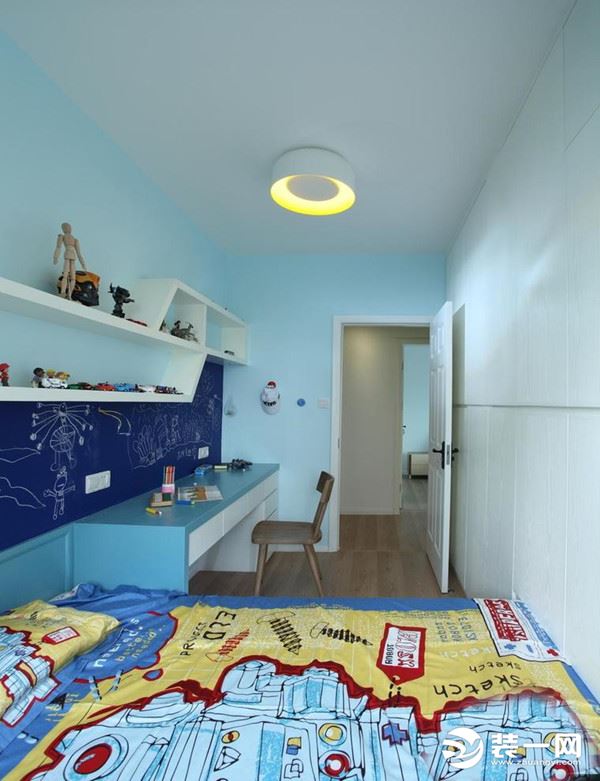 中昂嘉御湾85平方三居室简约风格儿童房装修效果图
