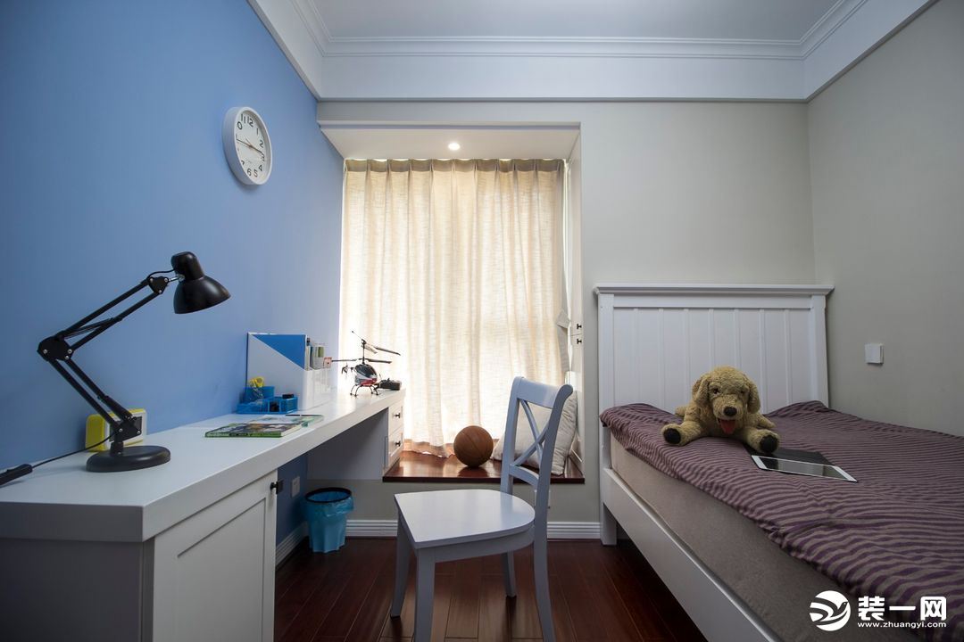  汇祥林里3000100平方三居室中式风格儿童房装修效果图