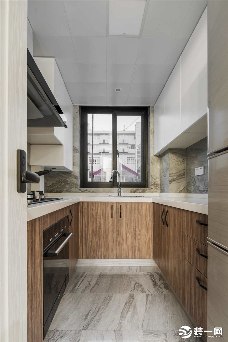 华润中央公园110平方三居室现代风格厨房装修效果图