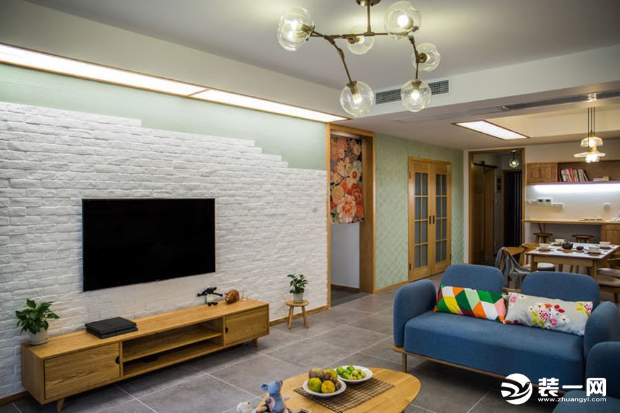 鲁能北渝星城70平方两居室现代风格客厅装修效果图