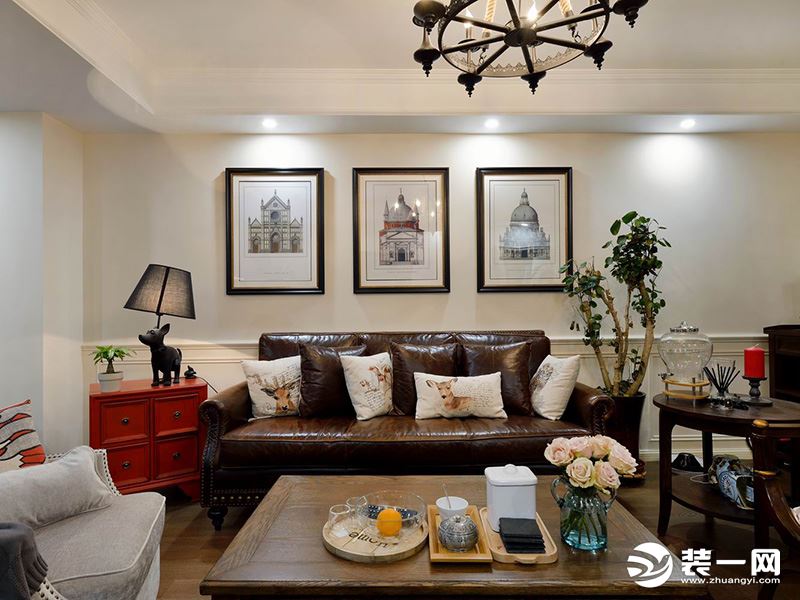 保利观塘70平方两居室美式风格客厅沙发背景墙装修效果图