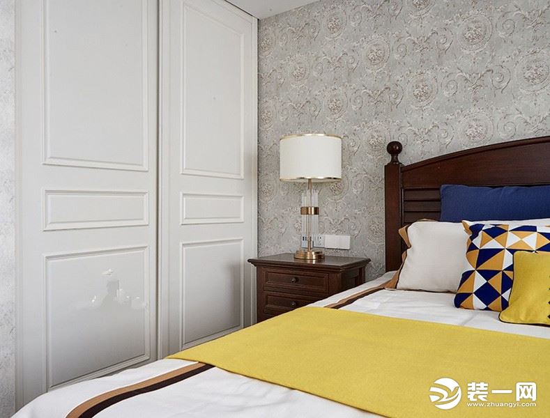  龙湖拉特芳斯90平方三居室美式风格卧室装修效果图