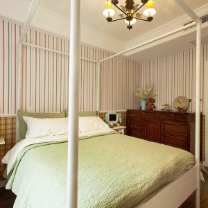 皇庭珠宝城90平方三居室美式风格卧室装修效果图