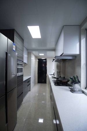十里缇香75平方两居室现代风格厨房装修效果图
