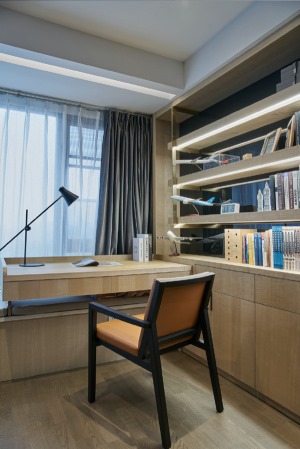  金茂生态新城95平方三居室现代风格书房装修效果图