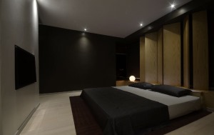 北欧风格卧室设计，总体采用了经典黑白搭配