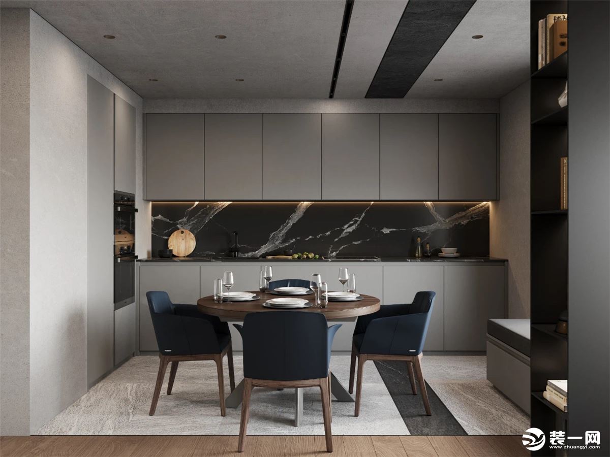 厨餐一体的设计大方简洁，深灰色的色调与木制的餐桌与客厅相呼应，呈现出冷静自然的风采。整体干净整洁，功