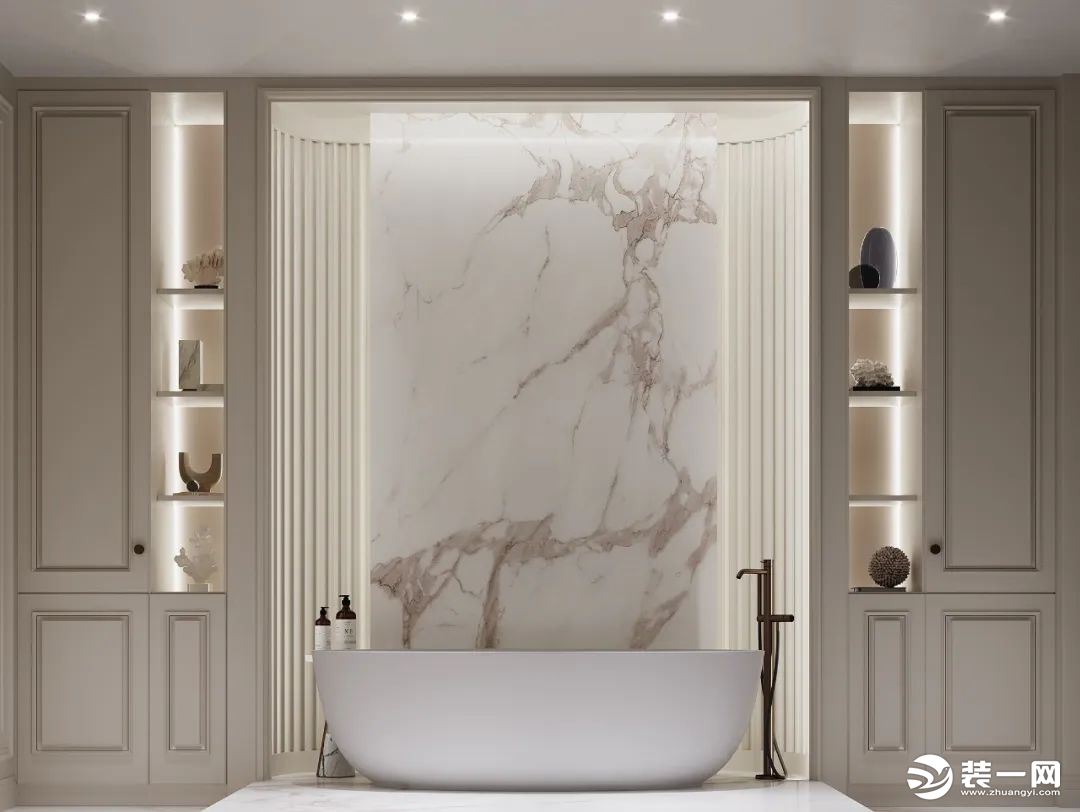 一大理石花纹为背景，和浴缸完美衔接，互相衬托，融为一体。
