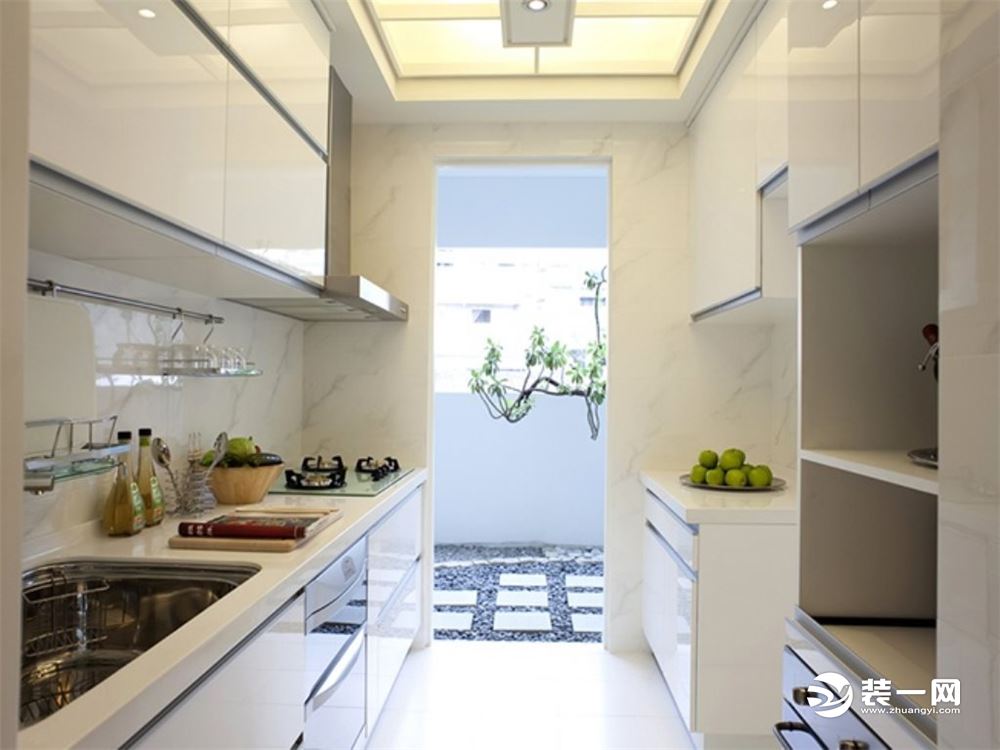 江滨花园欧式风格三居室装修设计厨房