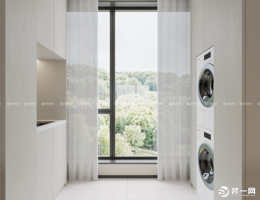 利用过道靠窗位置 座位洗衣空间 内嵌式洗衣机让空间更加整体 空间采用白色 与窗外自然风光搭配 更显家
