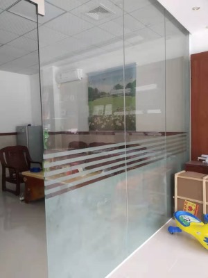 東莞辦公室玻璃隔斷工程承包