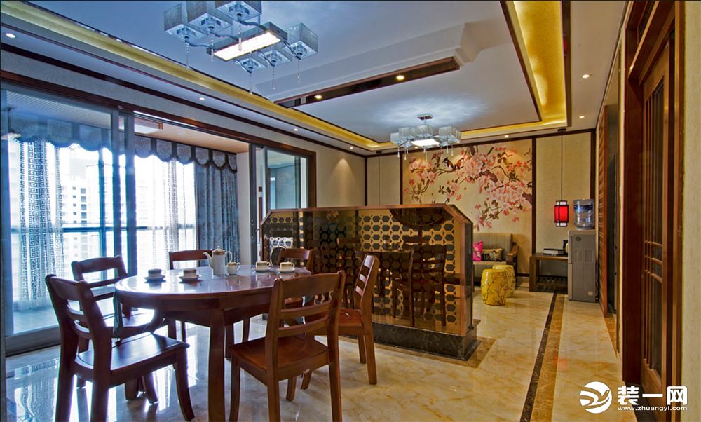 【金伙伴装饰】绿地中央广场130平 14.2万 中式风格  三居室  客餐厅