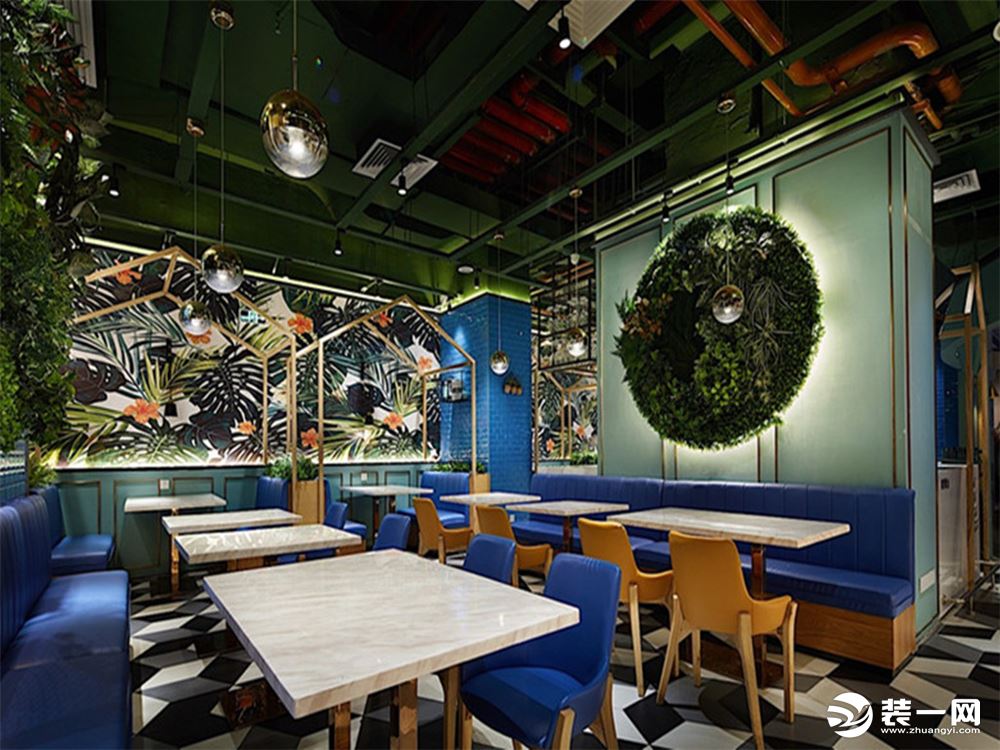 圆形的造型设计提升了整个餐厅的空间感