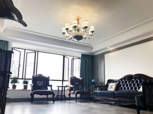 珠海五洲花城150平四居室现代美式风格装修实景图吊顶