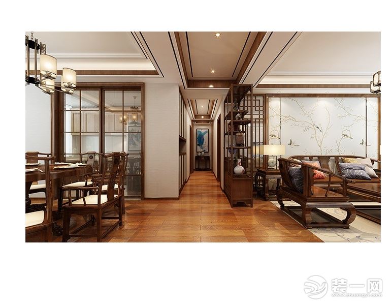 过道把客厅与餐厅隔开，红木家具，实木地板，中国味十足。